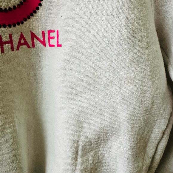 *IMITATION* designer crewneck with pink crystal logo girls youth M - Picture 3 of 4